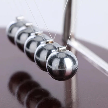 Desktop Decoration Newtons Cradle Steel Balance Ball